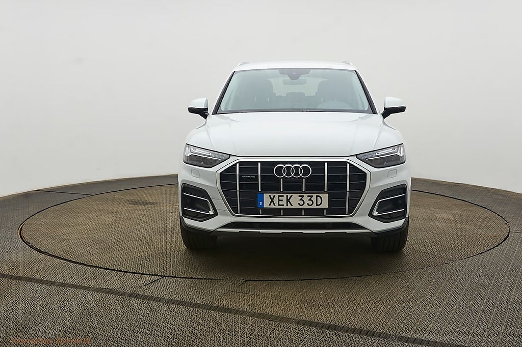 Audi Q5 40 TDI quattro Proline adv 204 hk drag+värmare 360kam