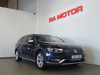Kombi Volkswagen Passat Alltrack 2 av 21