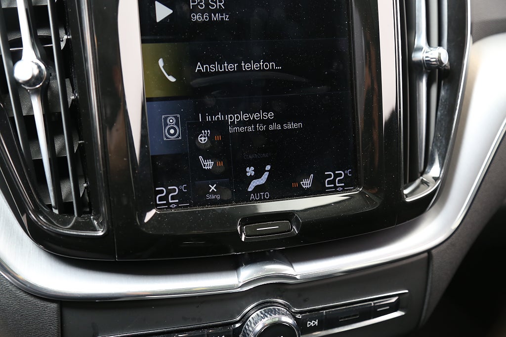 Volvo XC60 Recharge T6 Inscription Exp AWD Pano H/K Drag Leasbar 2021