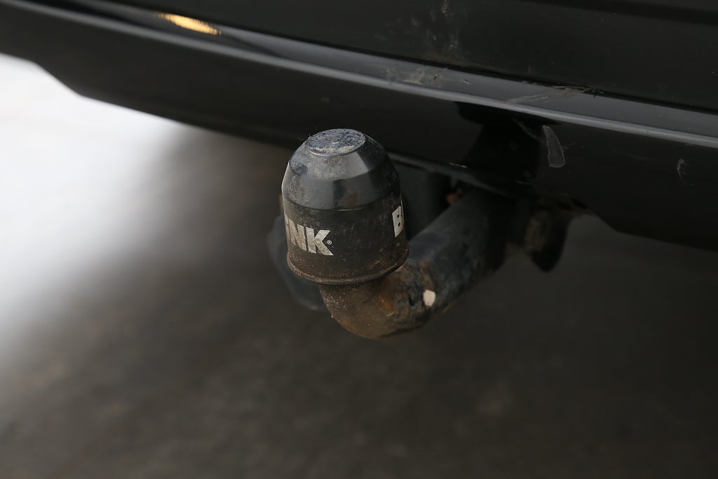 Subaru Outback 2,5i XFuel Field AWD Aut Bränslevärmare Drag 2024