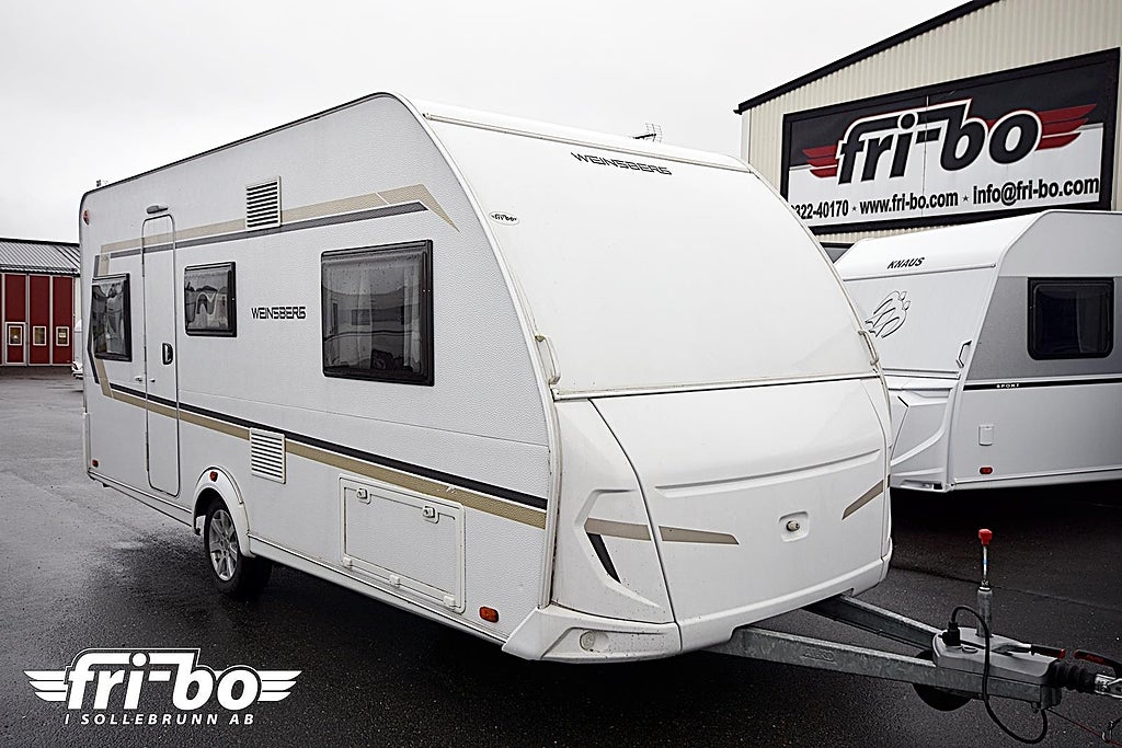 Weinsberg 540 EUH CaraOne, Långbäddar