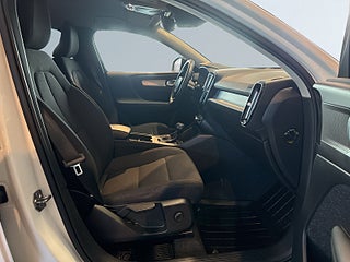 Volvo XC40 T3 Momentum/Psens/SoV-hjul/Keyless/P-värmare