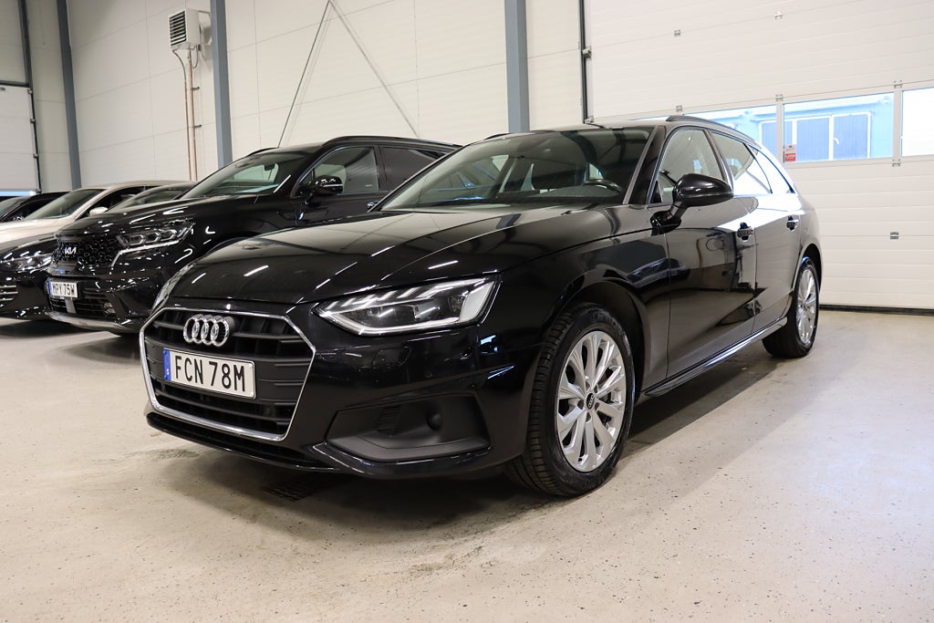 Audi A4 Avant 40 TDI S Tronic D-Värm Drag P-Sensorer 204hk