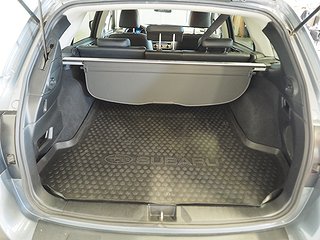 Kombi Subaru Outback 25 av 25