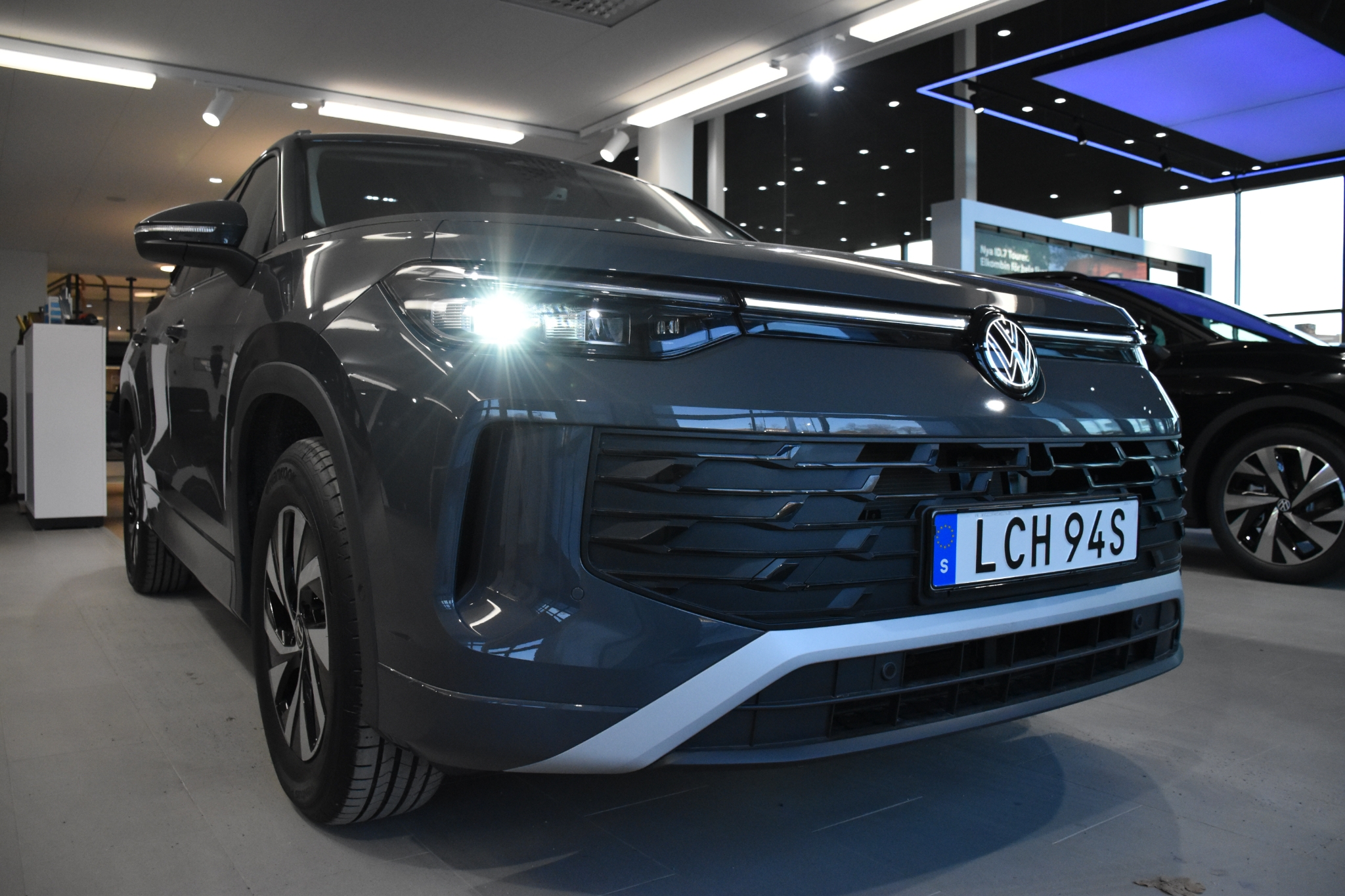 Volkswagen Tayron 1.5 eHybrid 2025, bild 4/56