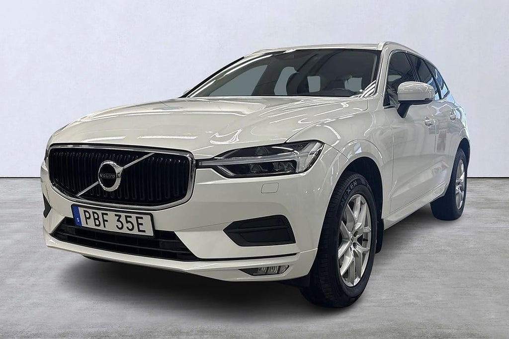 Volvo XC60 B4 AWD Diesel Momentum Advanced Edt