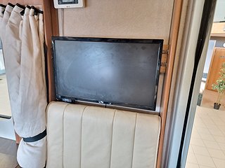 Husbil-integrerad Kabe TMI 810 LB 28 av 28