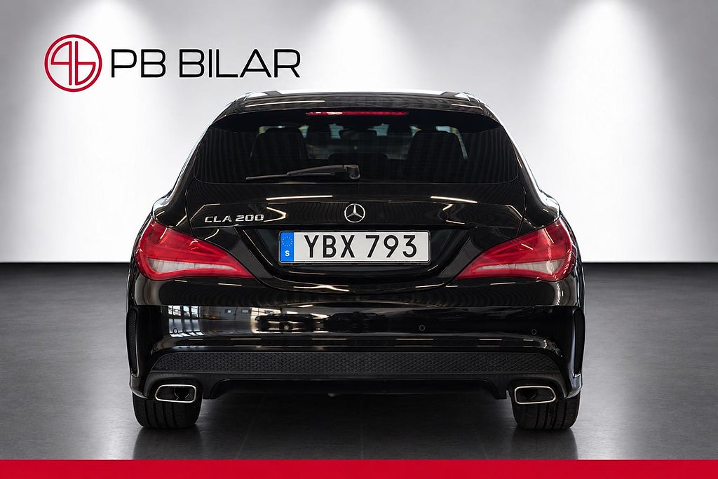 Mercedes-Benz CLA200