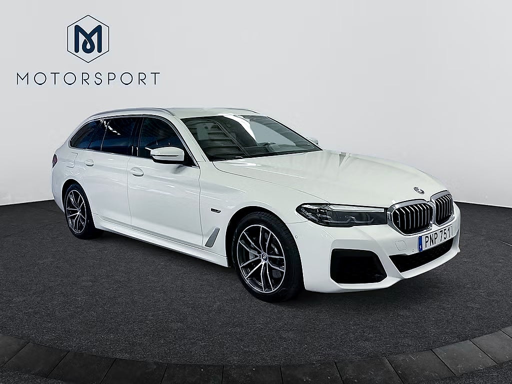 BMW 530e Touring M Sport Ambient Drag Helskinn Navi Kamera bild 5