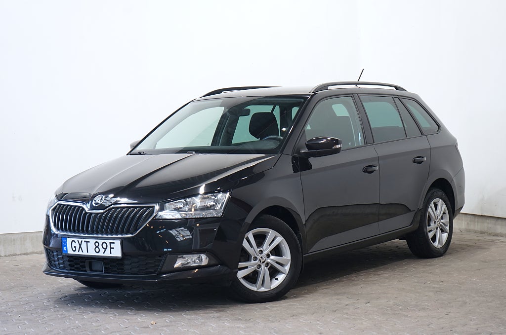 Skoda Fabia Kombi 1.0 TSI Dragkrok Carplay 95hk
