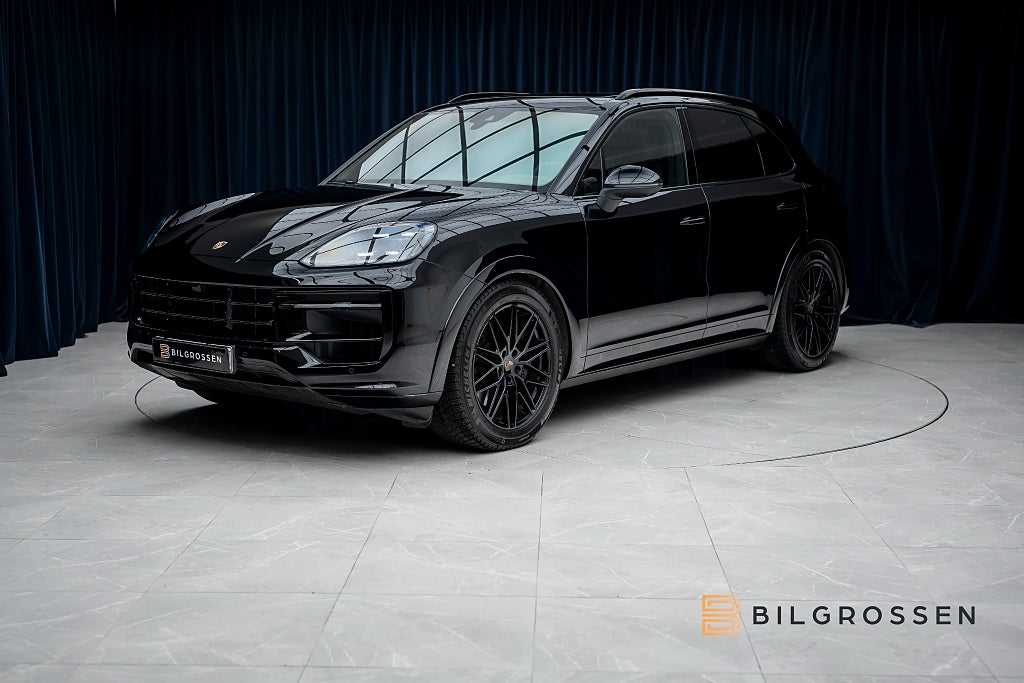 Porsche Cayenne E-Hybrid SportDesign 3.99% Pano BOSE P-Disp MOMS