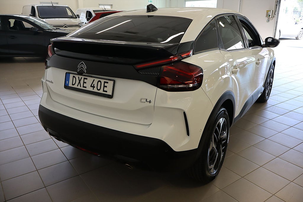 Bild på Citroën C4 Shine 1.2 PT 130hk Aut - B-KAMERA, CARPLAY, NAV