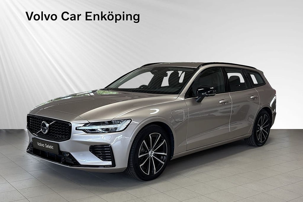 Volvo V60 T6 Plus Dark Nordic Edt DRAG H/K 360 0% RÄNTA F...