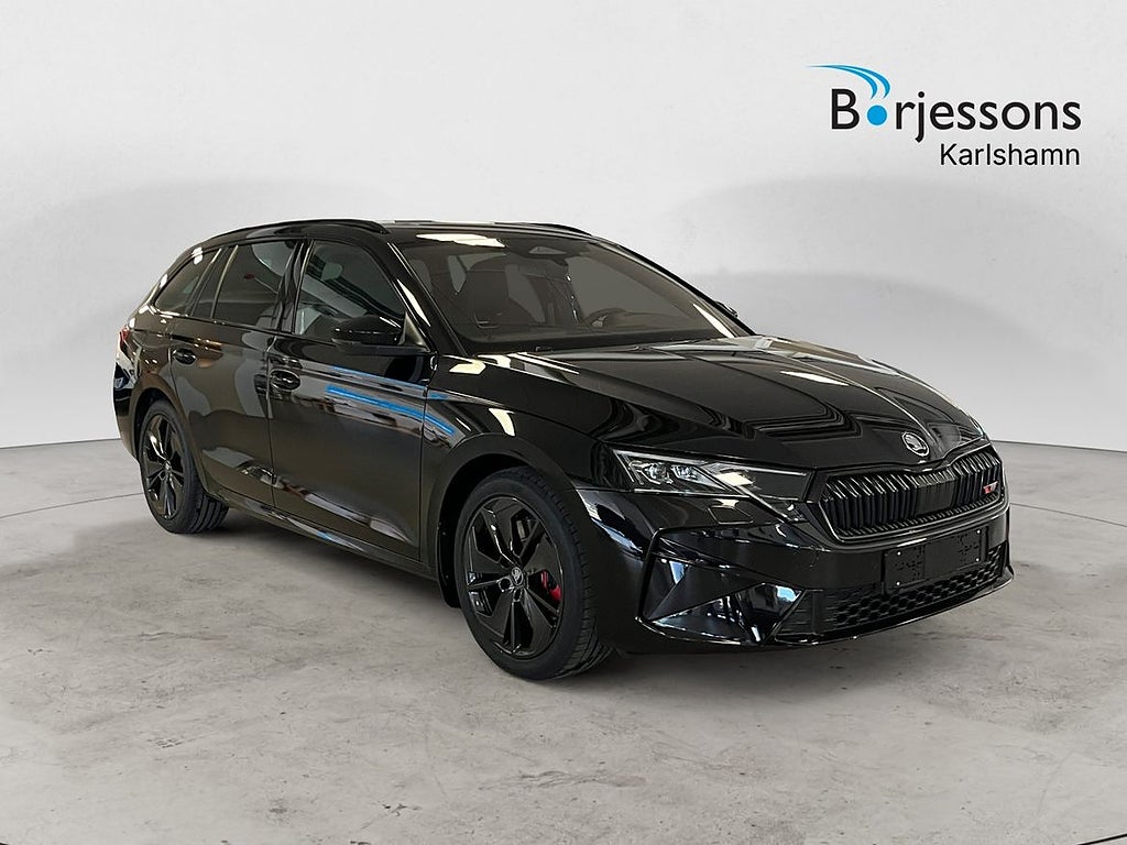 Skoda Octavia Kombi RS 2.0 TSI 265hk DSG Drag & värmare