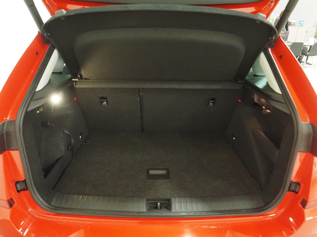 Skoda Kamiq 1.5 TSI 150hk Style Kamera|Drag|Rattvärme|Skinn 2020