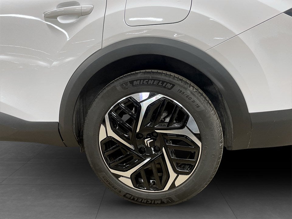 Bild på Citroën C4 X Shine 1.2 PT 130hk Aut - B-KAMERA, RATTVÄRME