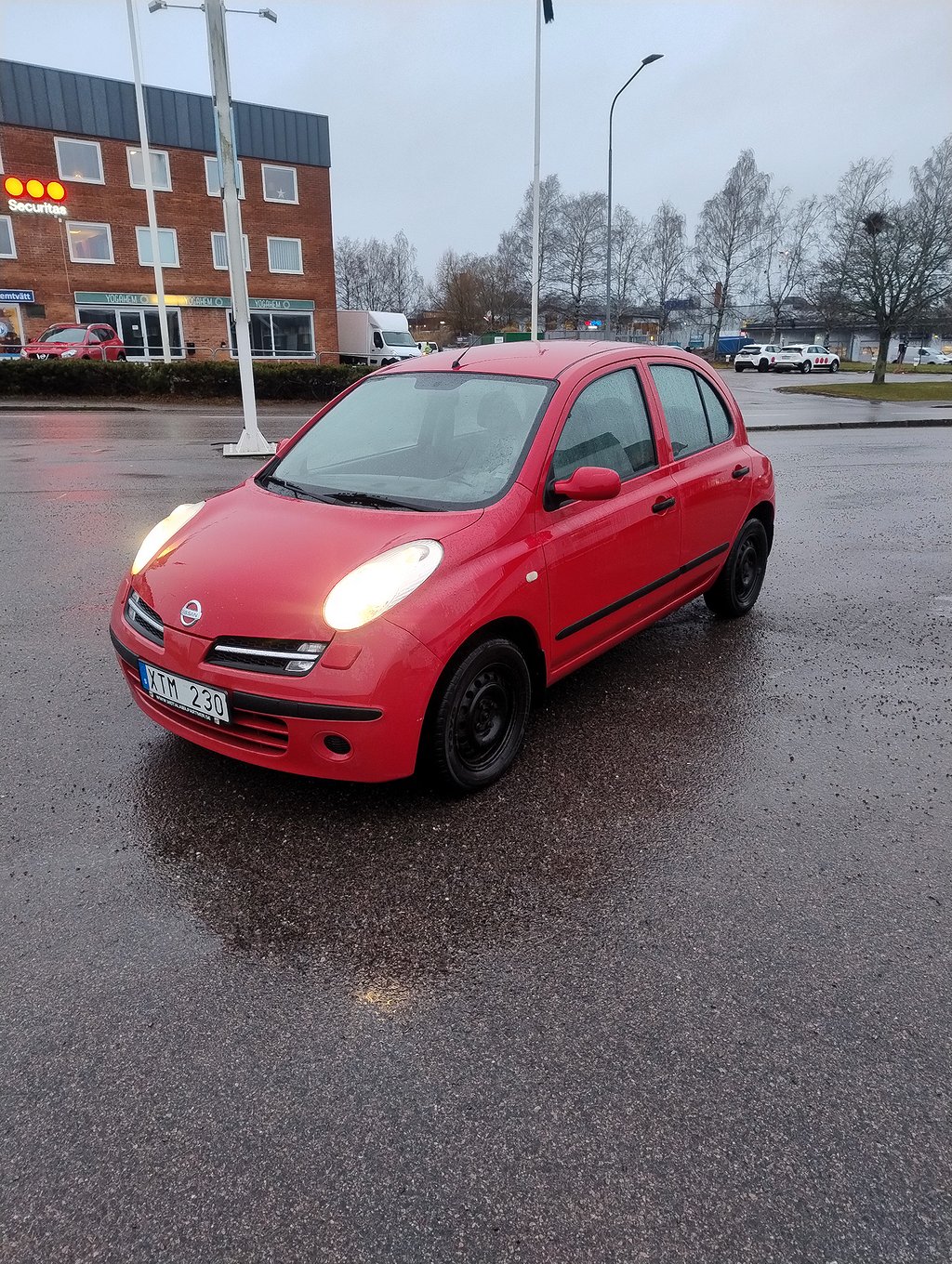 Nissan Micra 5-dörrar 1.2 Euro 4.S+V.däck.Bilen i bra skick.