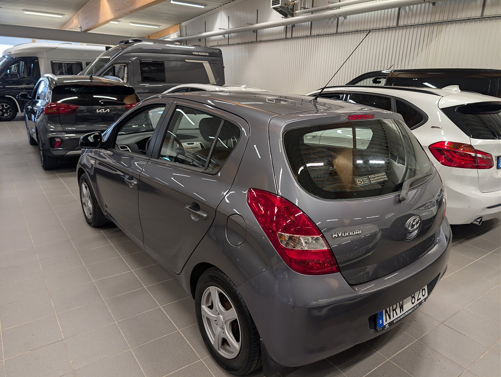 Hyundai i20 5-dörrar 1.2 Select Vinterhjul thumbnail