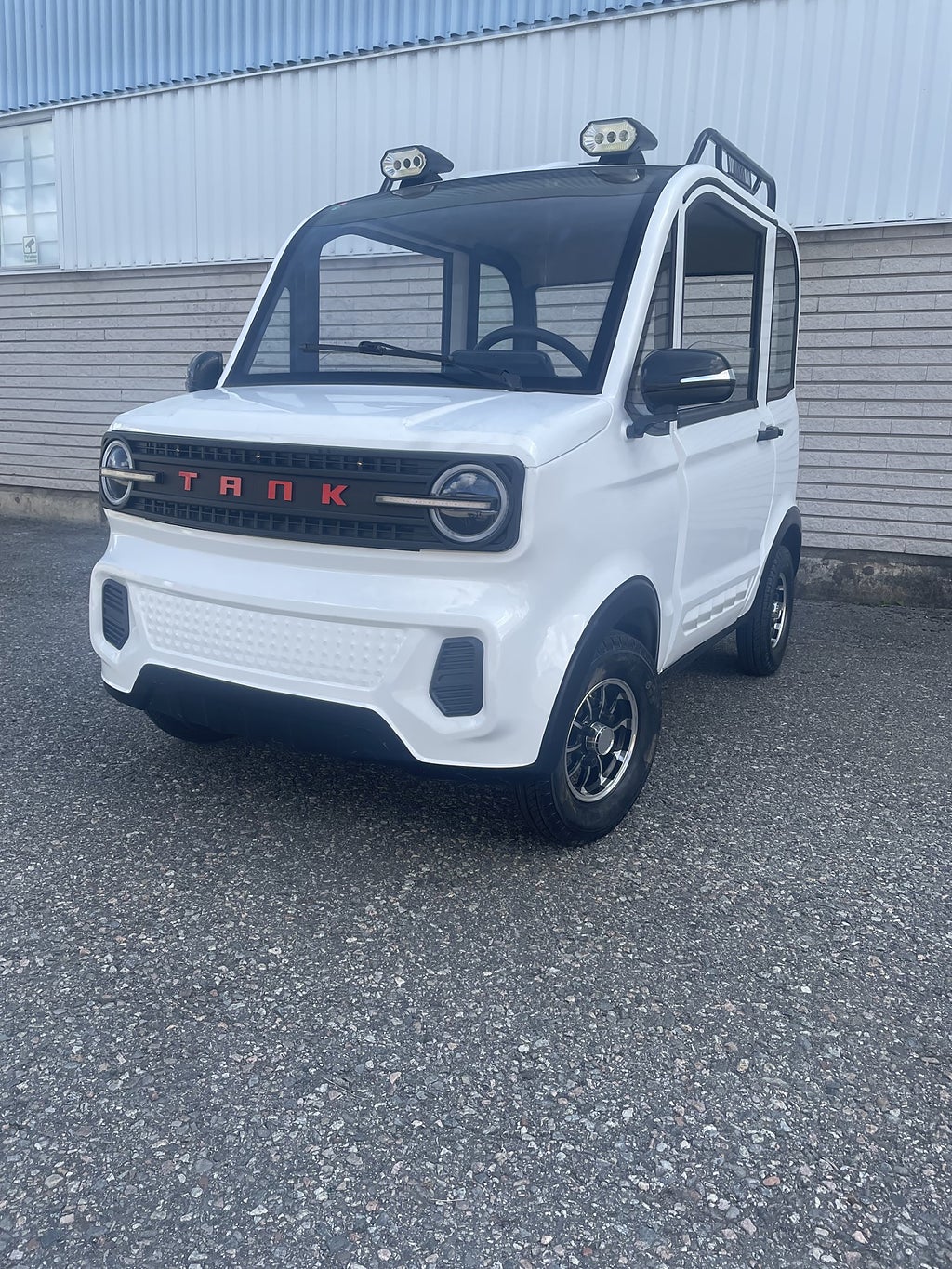 Titan R2X4 KLASS 2 KÖRKORTSFRI!2 