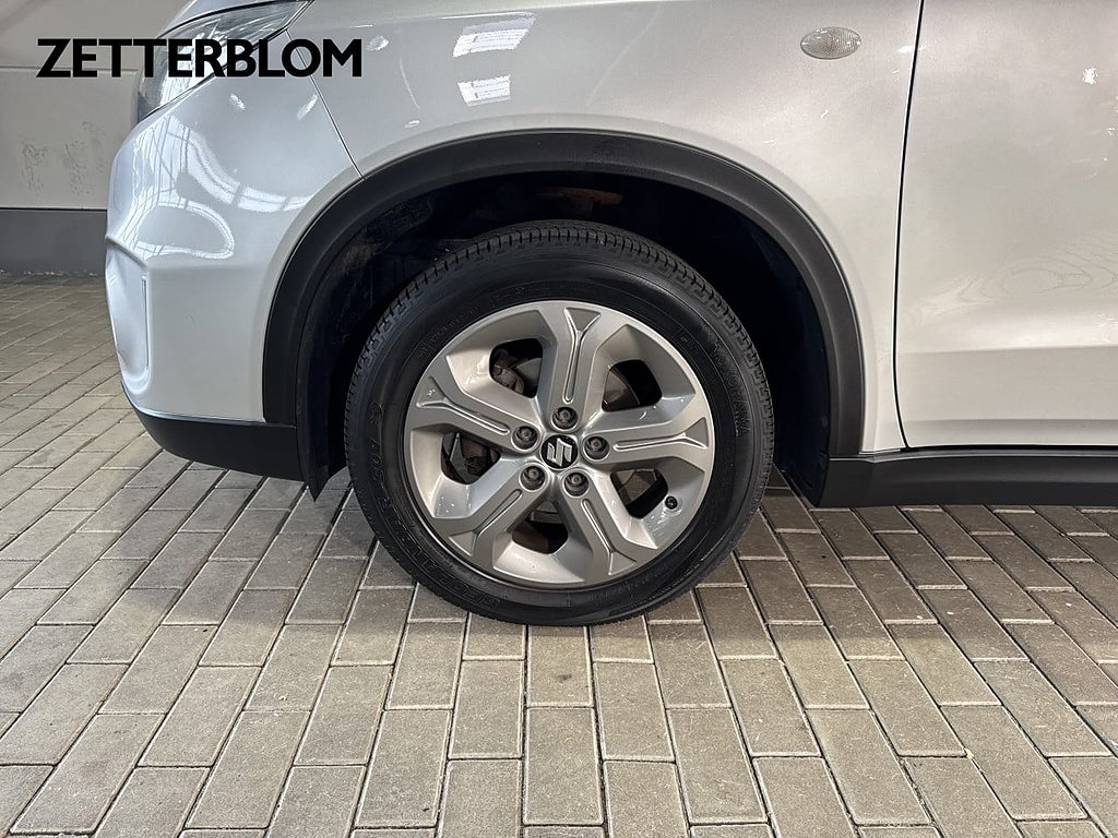 SUV Suzuki Vitara 13 av 15