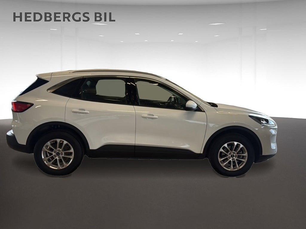 Ford Kuga Titanium 2.5 PHEV 224HK thumbnail