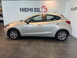 Mazda 2 1.5 Aut Psensorer/Värmare/10-ÅrsGaranti/Carplay