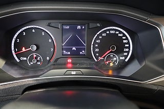 SUV Volkswagen T-Roc 24 av 25