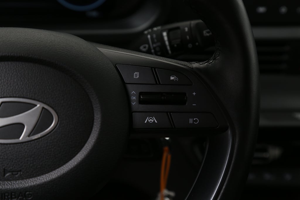 Hyundai i20 Essential 1.0 T-GDI Automat Apple Carplay Kamera MOMS 2025