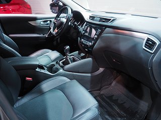 SUV Nissan Qashqai 7 av 24