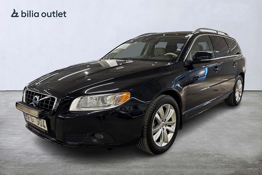 Volvo V70 D5 AWD Summum / Ny Kamrem / Drag / Skinn / Värmare