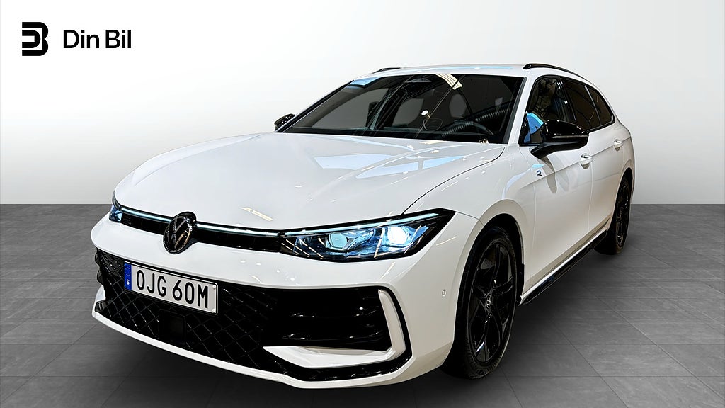 Volkswagen Passat R-Line Black TDI1930 DSG 4M P-värmare/Drag