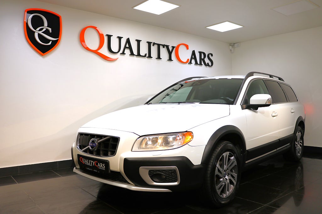 Volvo XC70  D4 AWD 163hk Dragkrok/ BLIS/ Värmare