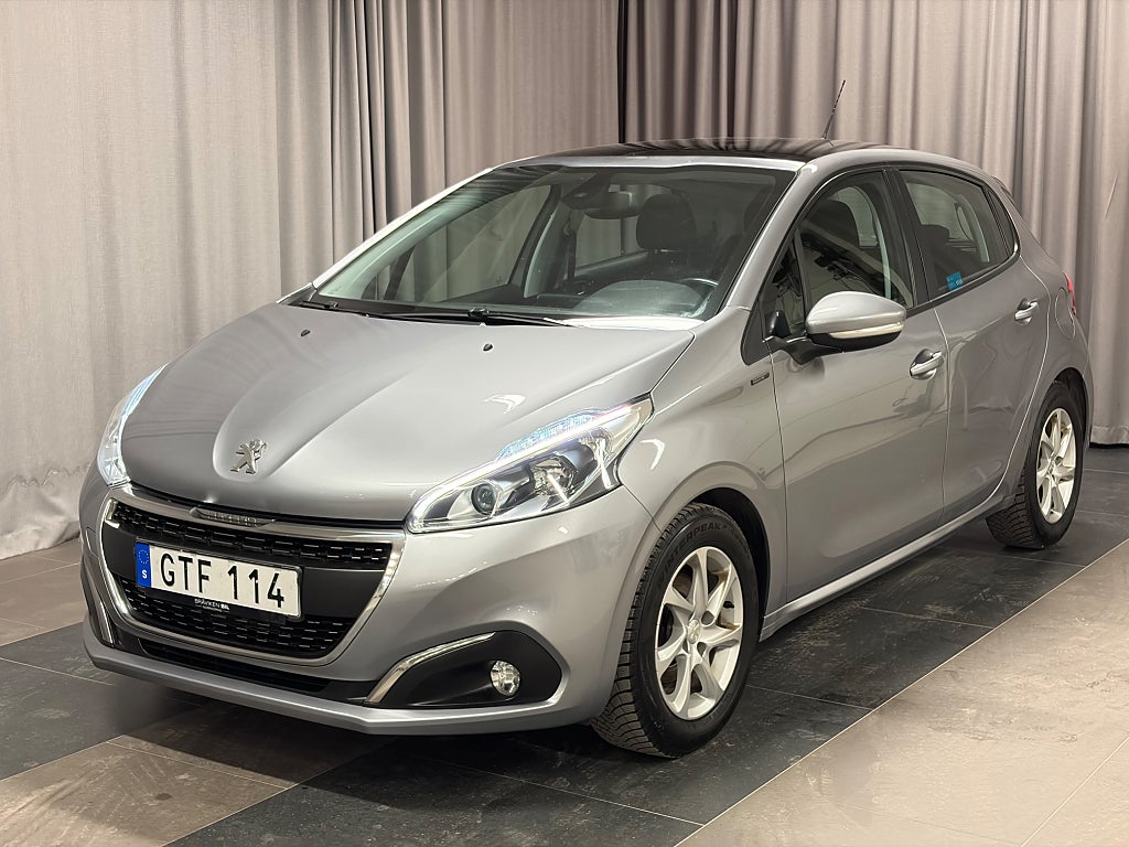 Peugeot 208 SIGNATURE PT 82 Panorama