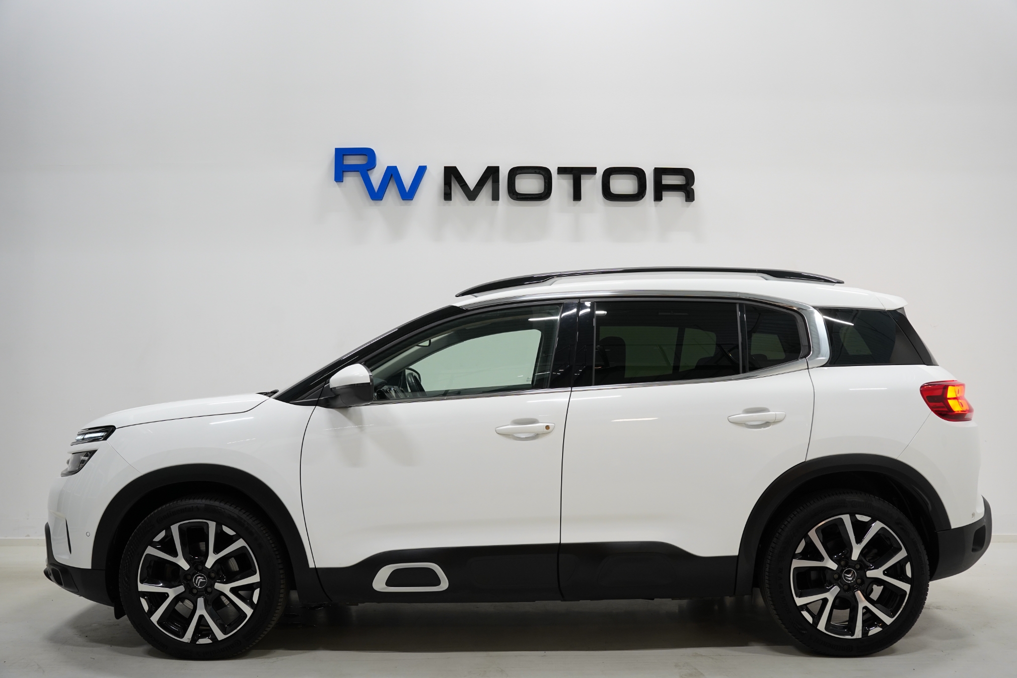 Citroen C5 Aircross 1.5 BlueHDi 130hk 2021, bild 3/50