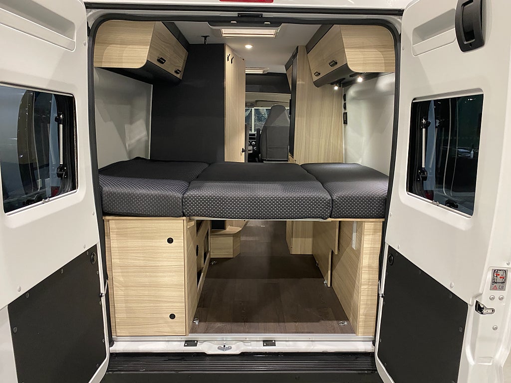 Sun Living V 60 SP / Automat / Under 6 meter / Van/Plåtis - Sun Living