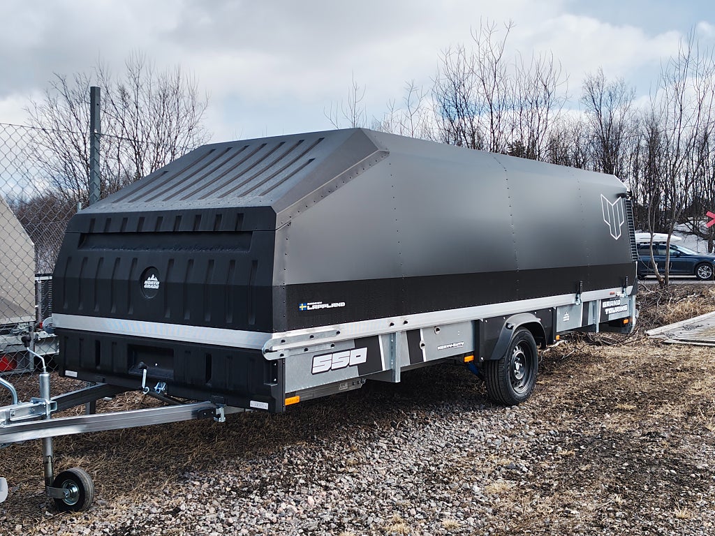 4P Touring 550 TXI Grand Touring kåpa 550x185cm 1350kg 