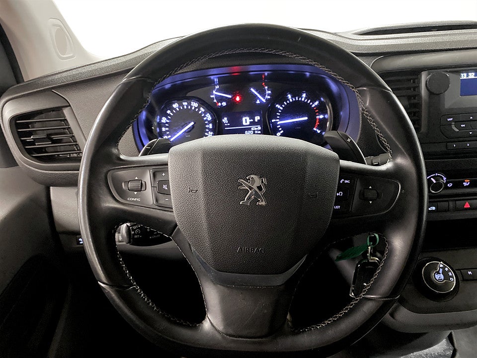 Bild på Peugeot Expert PRO 2.0 BHDi 145hk Aut L3 KAMPANJRÄNTA 3,99%
