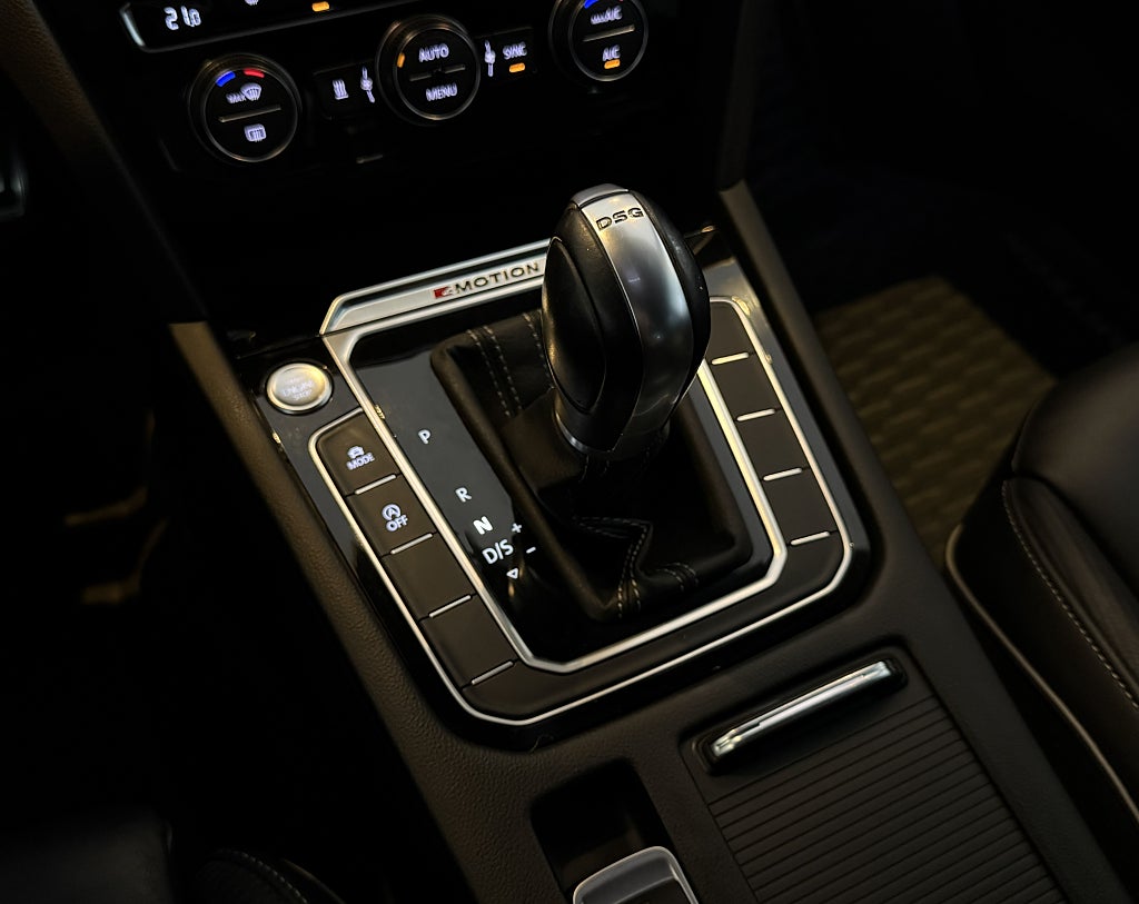Volkswagen Arteon 2.0 TDI DPF SCR 4Motion GT R-LINE MASSAGE COCKPIT PILOT