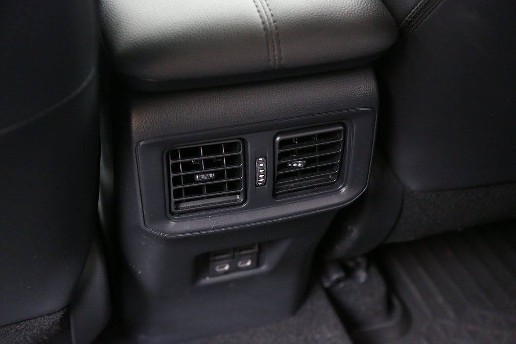 Toyota RAV4 Hybrid AWD-i E-CVT Style 222hk Leasbar 2025