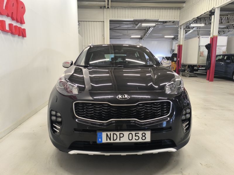 Kia Sportage 2,0 Crdi 185 Hk GT-Line 4x4 2016, bild 2/38