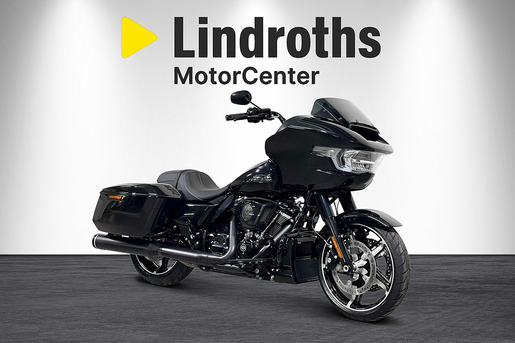 Harley-Davidson Road Glide 117 BLACK EDITION "OMG.LEV " 