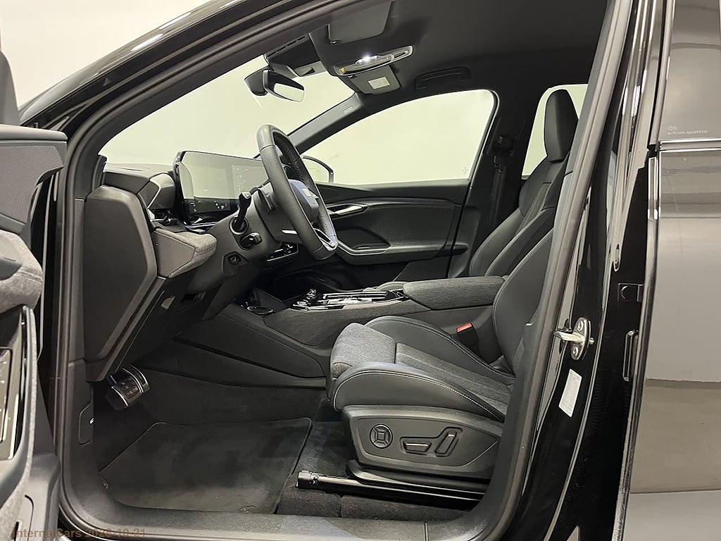 Audi Q6 e-tron quattro S line 388hk Tech Pro, Drag