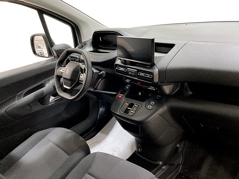 Bild på Peugeot Partner Plus BlueHDi 130hk Aut L1 - OMGÅENDE LEVERANS!