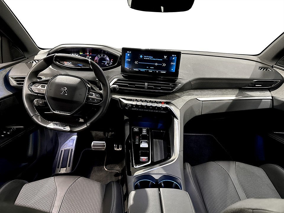 Bild på Peugeot 5008 GT Black Pack 1.2 PT 130hk Aut - 7-SITS,B-KAMERA