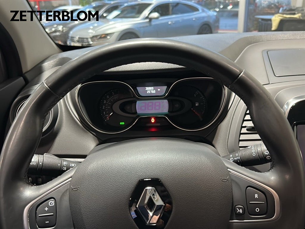 SUV Renault Captur 11 av 18
