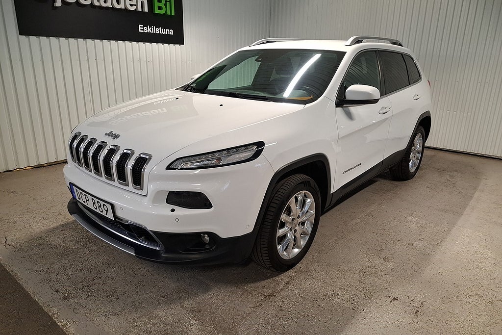 Jeep Cherokee 2.2 CRD 4WD Helskinn,Drag,GPS,Ventilerade Säten