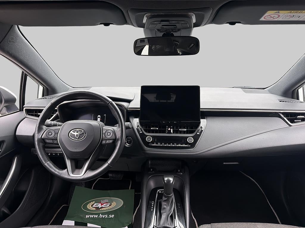 Toyota Corolla 2023 - miniatyr 9