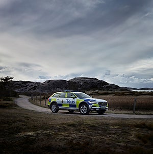 Volvo V90 Cross Country bästa polisbil i test