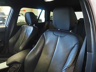 Kombi BMW 320 14 av 25