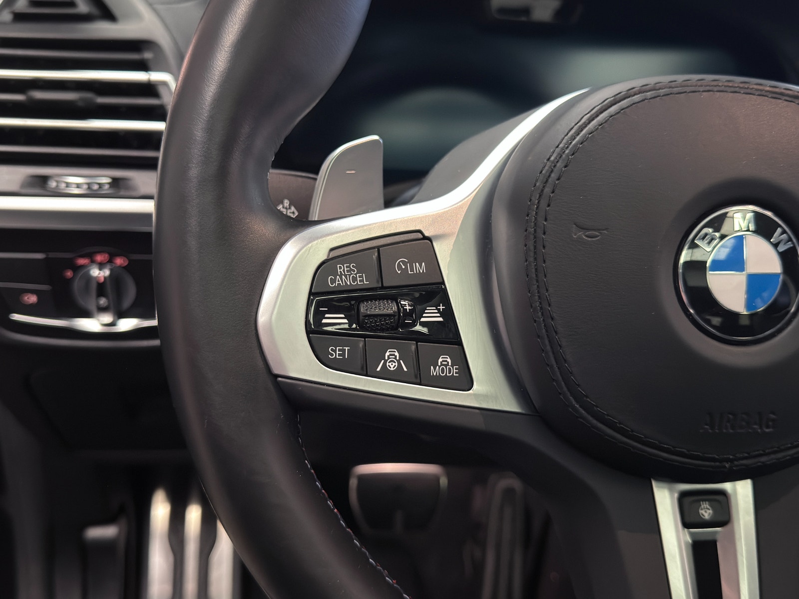 BMW X3 M40d 340hk | Drag | Panorama | Värmare 2022 - miniatyr 21